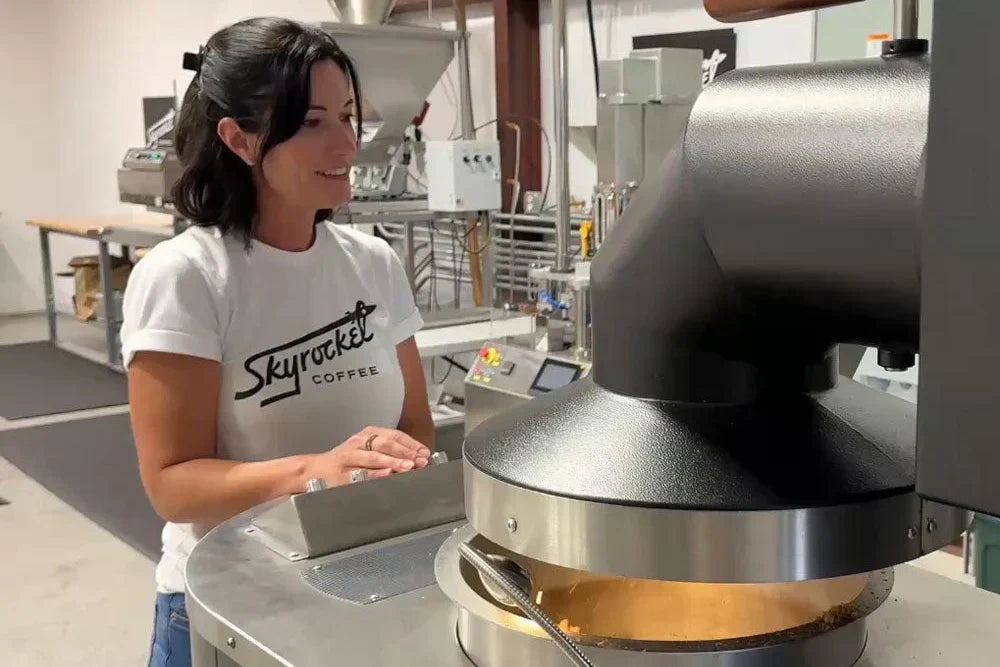 OUR UNIQUE ROASTING METHOD: WHY OUR PROCESS CHANGES EVERYTHING
